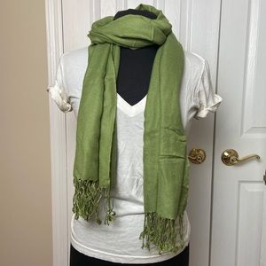 *BUY ONE GET TWO FREE* Pashmina scarf, Green